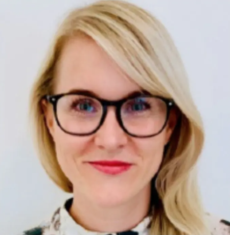 Julie-Lund-Ladegaard_foto.png